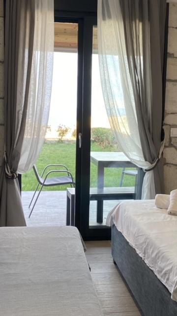 Sea View Apartment *